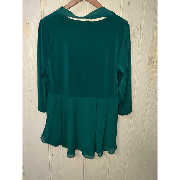 Susan Graver Top Medium Green Liquid Knit Chiffon Ribbon Bow Tie Neck Blouse - Picture 2 of 10